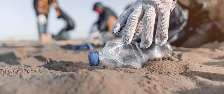 6 Plastic-Free Shifts You Can Make Right Now - L'Organic