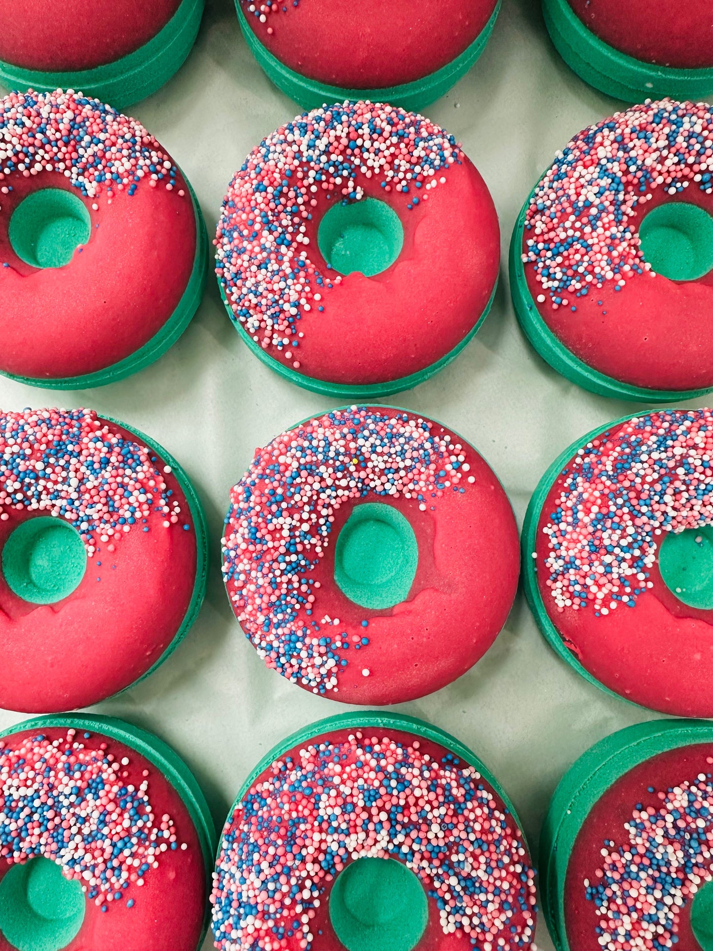 Soapmaid Mermaid Magic Donut Bath Bomb - 1 Pack