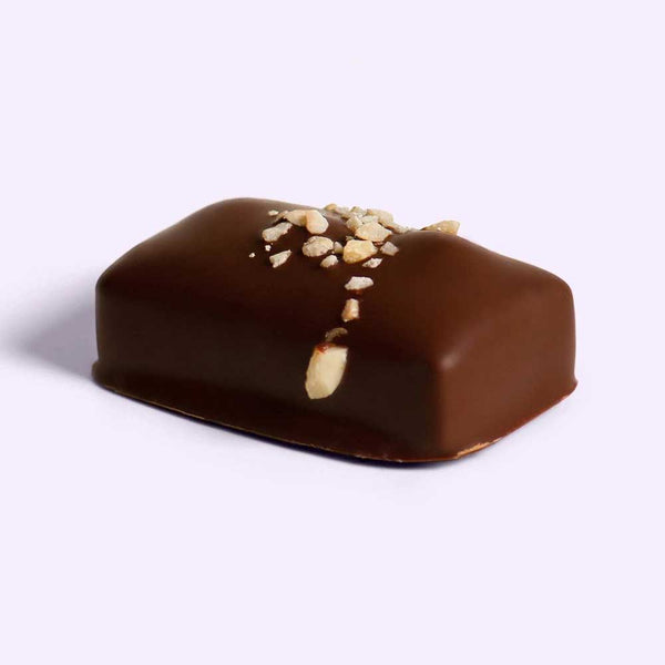 Loco Love Hazelnut Praline Chocolate - 35g - L'Organic