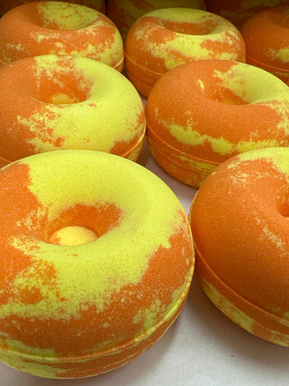 Soapmaid Tropical Thunder Donut Bath Bomb - 1 Pack