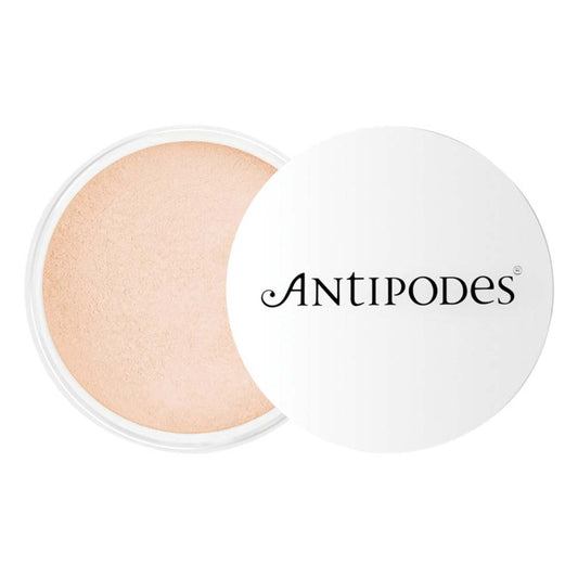 Antipodes Mineral Foundation with SPF 15 Ivory - 11g