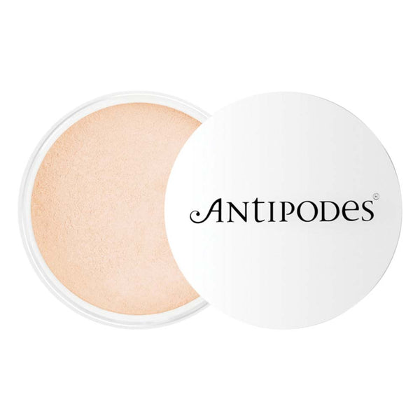 Antipodes Mineral Foundation with SPF 15 Porcelain - 11g