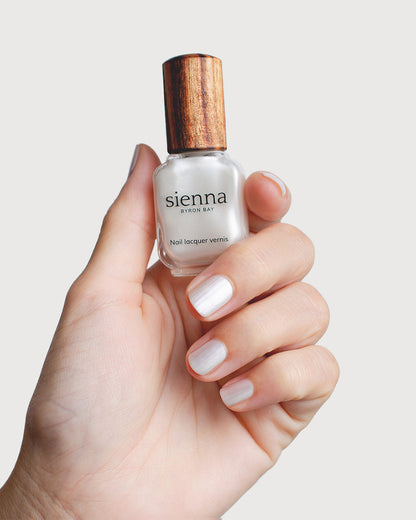 Sienna Nail Polish Aura - White Pearl - 10ml