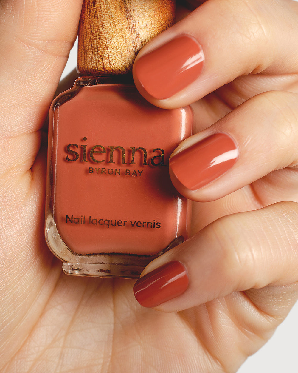 Sienna Nail Polish Courage - Warm Terracotta - 10ml