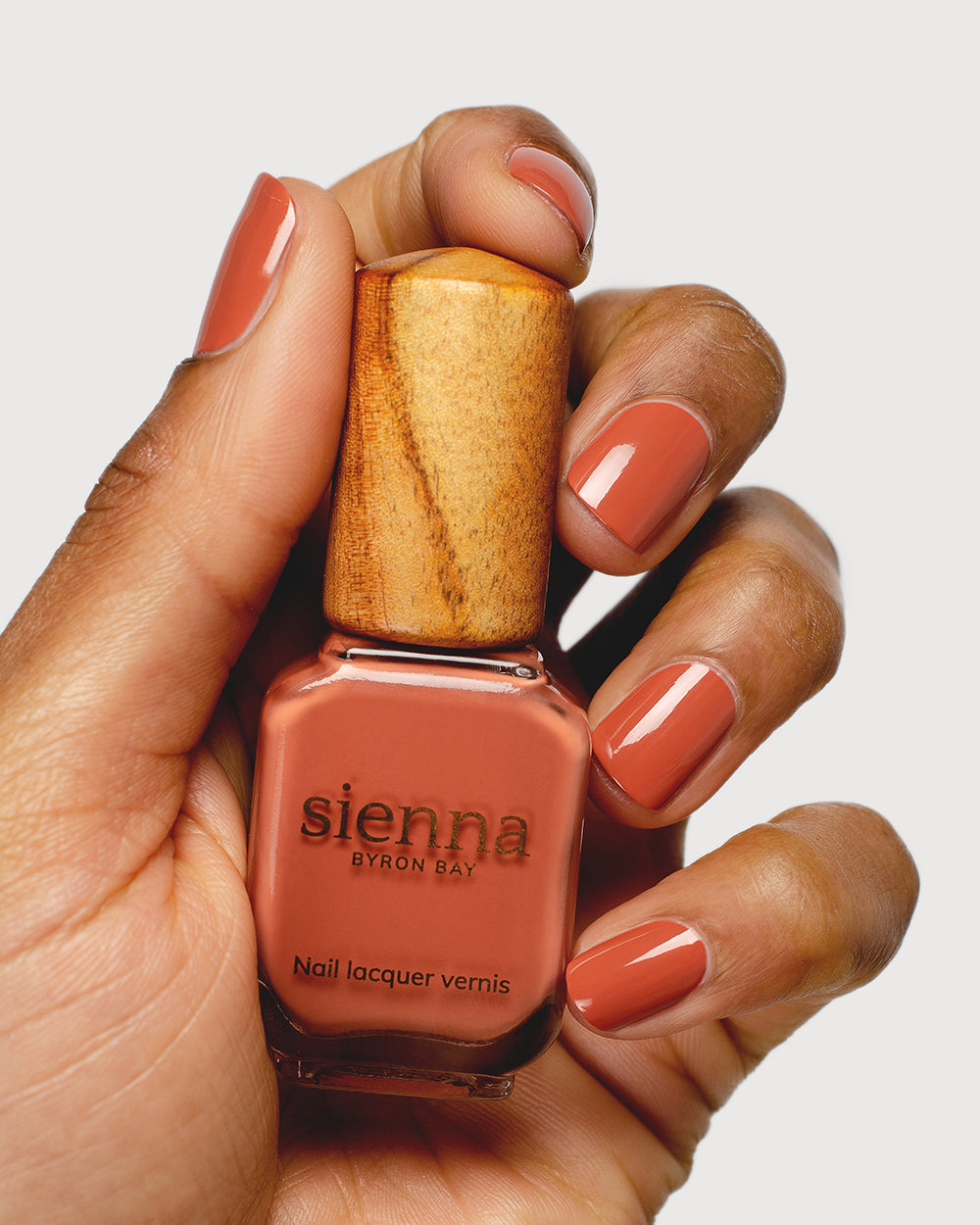 Sienna Nail Polish Courage - Warm Terracotta - 10ml