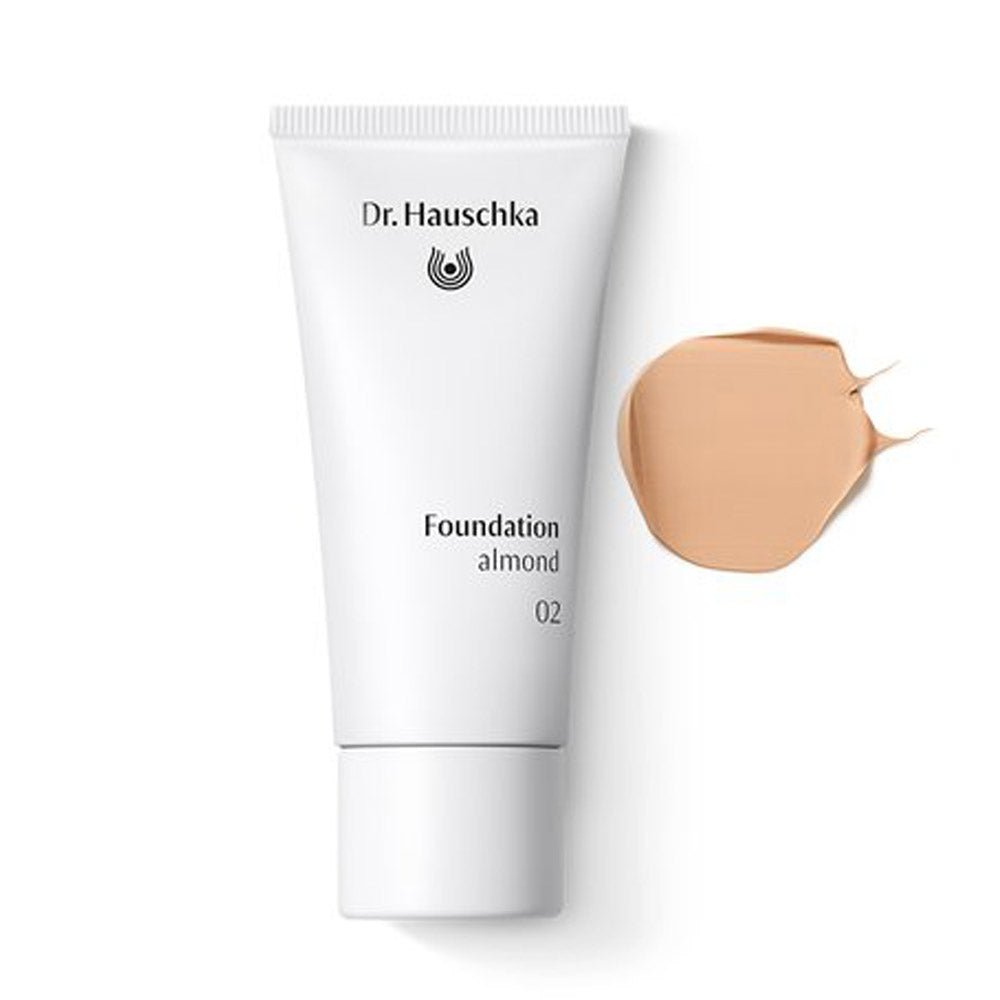 Dr. Hauschka foundation tube with a swatch on a white background