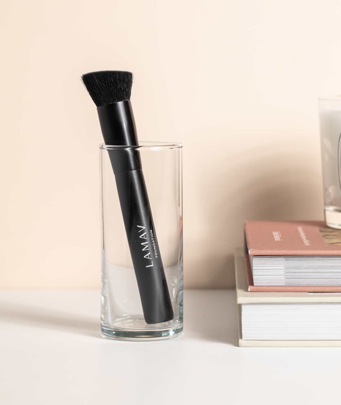 La Mav Vegan Foundation Brush - L'Organic