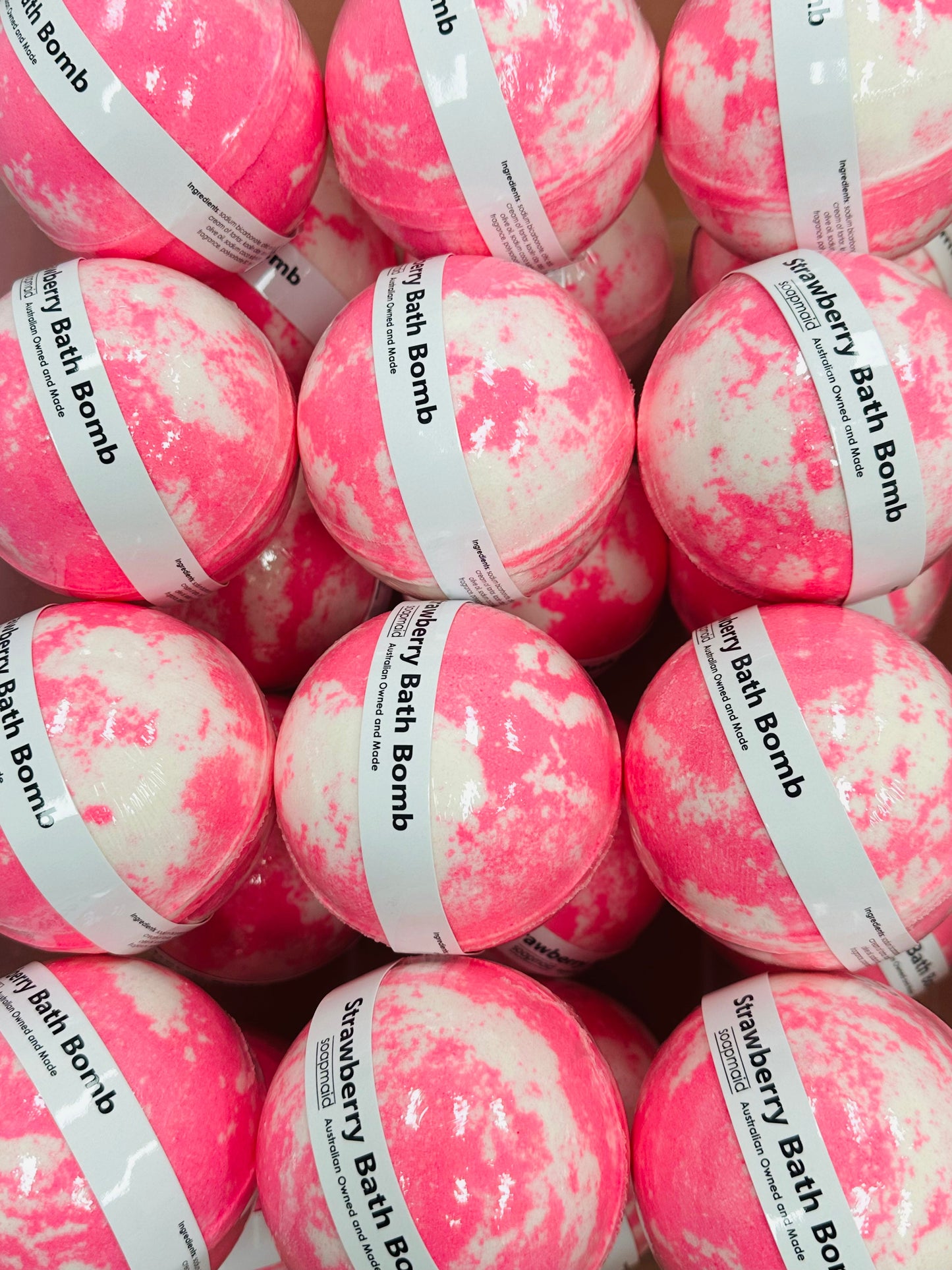 Soapmaid Strawberry Bath Bomb - 1 Pack