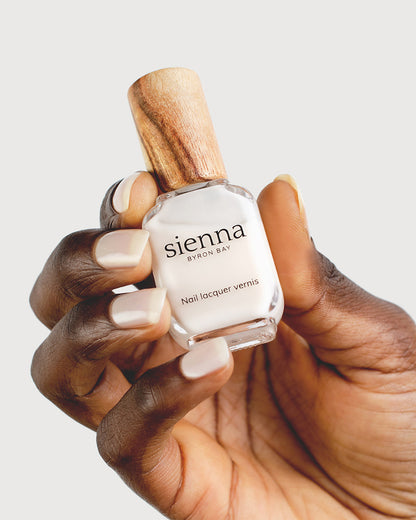 Sienna Nail Polish Hope - Milky Sheer White - 10ml