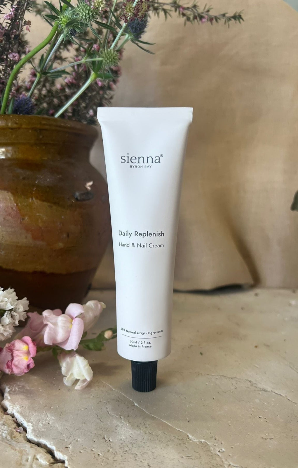 Sienna Daily Replenish Hand & Nail Cream - 60ml