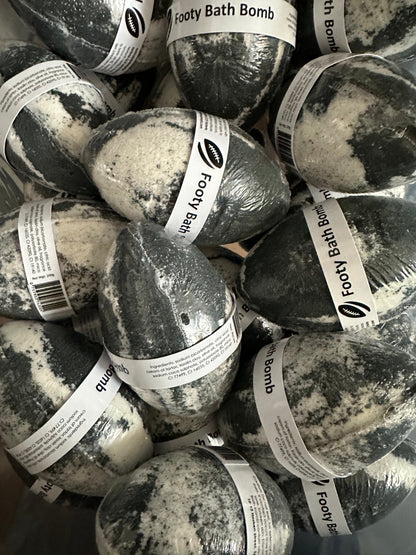 Soapmaid Footy Bath Bomb (Black & White) - Collingwood Magpies - 1 Pack