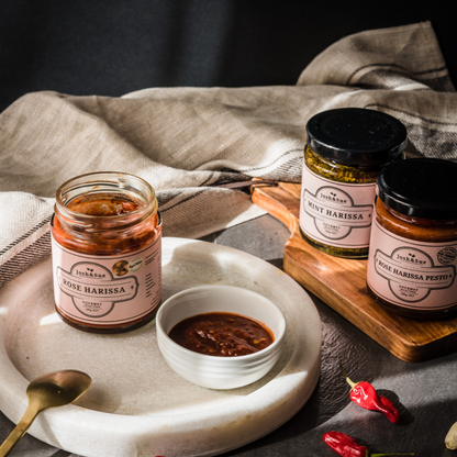 Josh&Sue Rose Harissa Pesto lifestyle shot