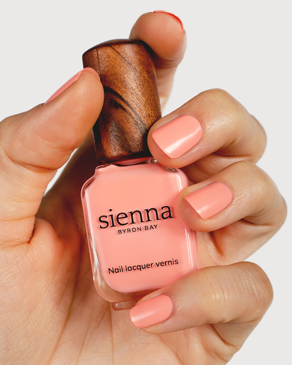 Sienna Nail Polish Joy - Vibrant Peach - 10ml