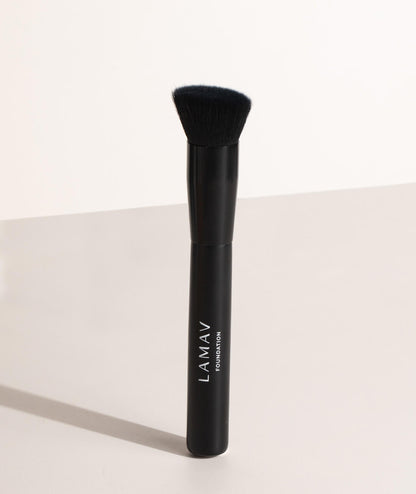 La Mav Vegan Foundation Brush - L'Organic