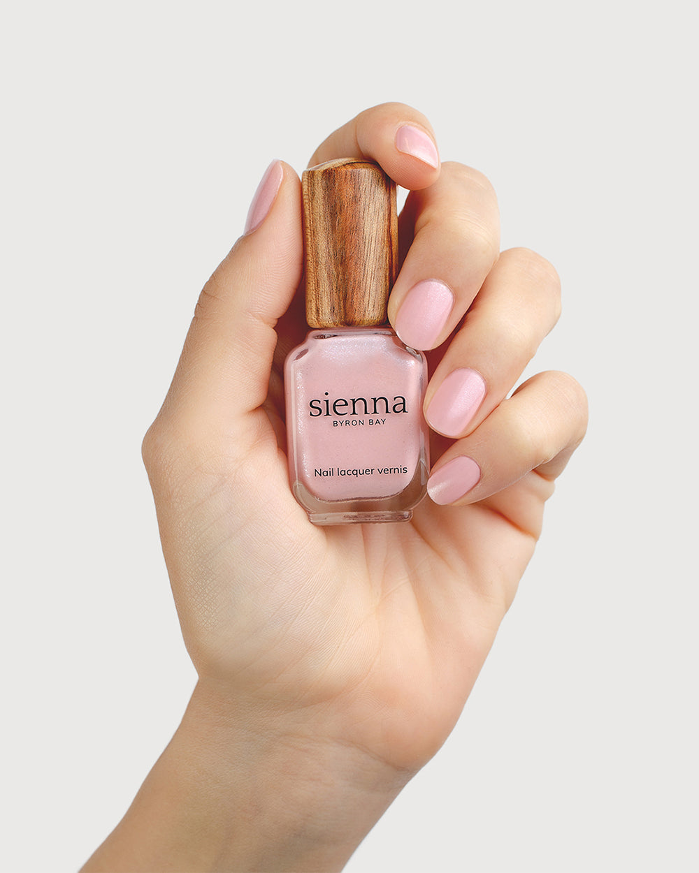Sienna Nail Polish Magic - Shimmering Cherry Blossom - 10ml