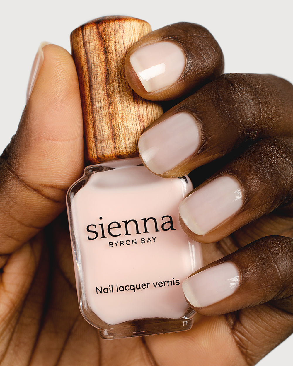Sienna Nail Polish Peace - Pink Sheer - 10ml