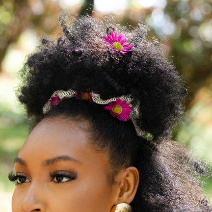 Kooshoo Plastic-free Honeycomb Scrunchie - Coconut Milk