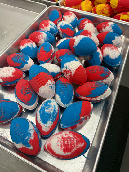Soapmaid Footy Bath Bomb (Blue, Red & White) - Western Bulldogs - 1 Pack