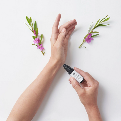 Australian Bush Flower Essences Essence & Aromatherapy Roll-On - Woman - 10ml
